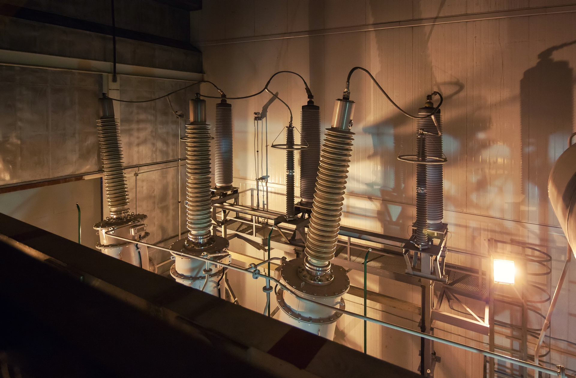 High-voltage electrical equipment